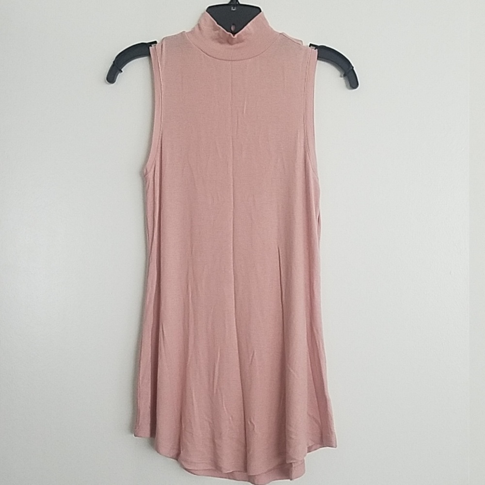 A New Day Sleevless Turtleneck Pink Top